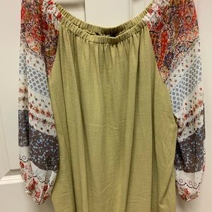 Davi & Dani women’s blouse